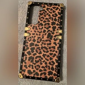 Barely used Samsung Galaxy S215G FE phone case